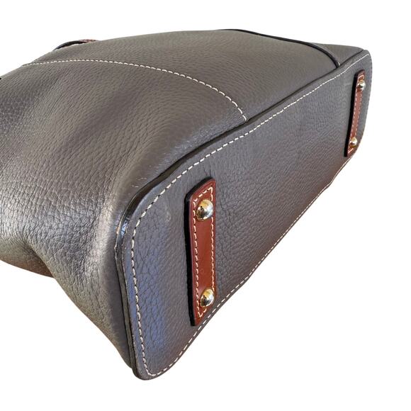 Dooney and Bourke Grey Pebbled Leather Zip Tote - Picture 4 of 13